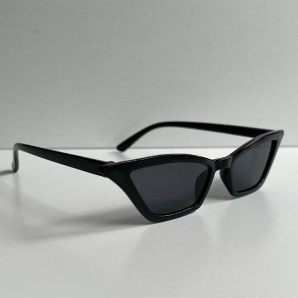 Vintage Y2K 90s 2000s unique retro style cute black sunglasses - Picture 5 of 8